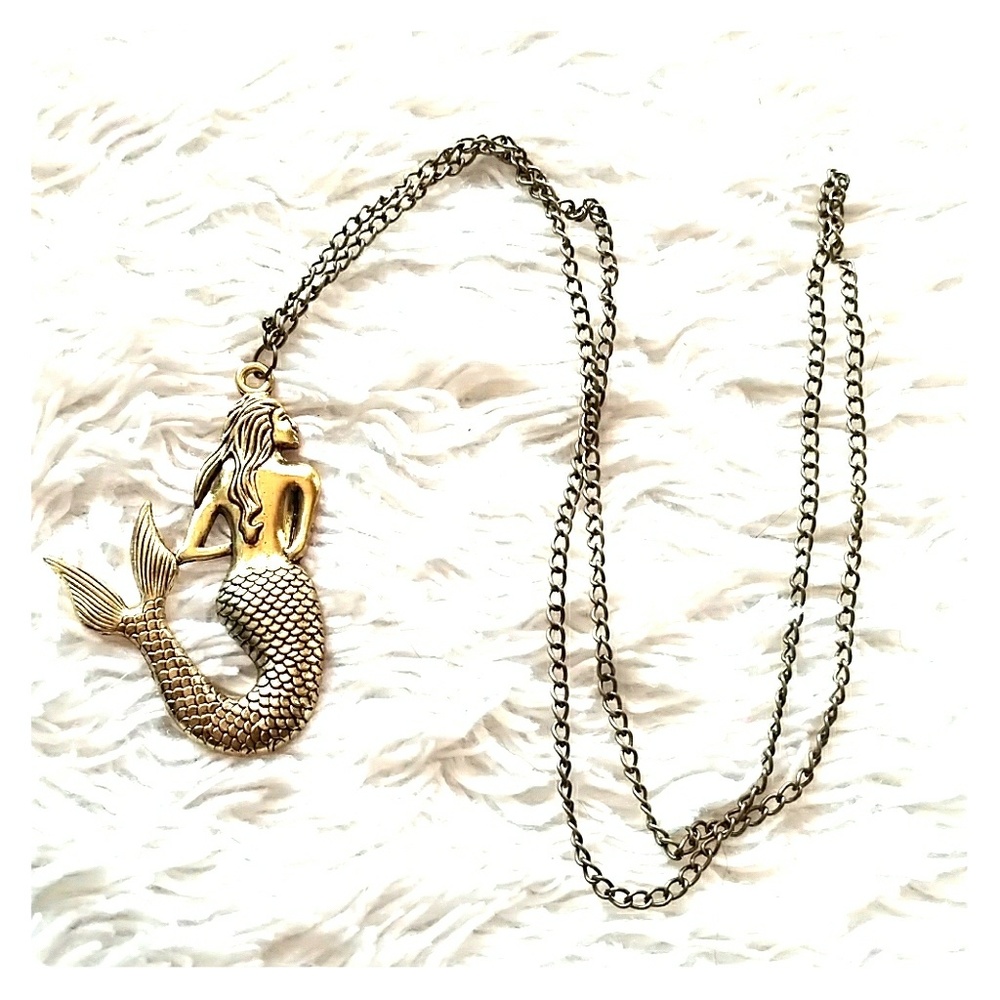 Gold Color Metal mermaid necklace - New